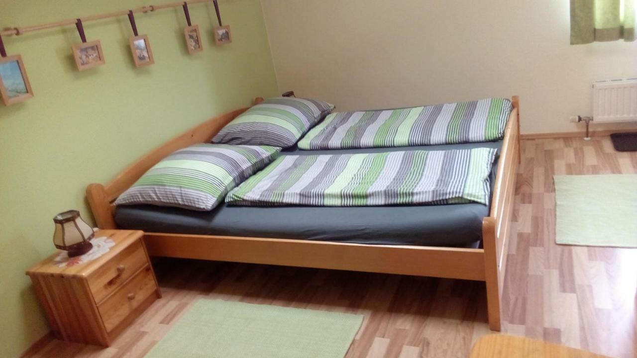 Gaestezimmer Klopfer Sankt Johann im Saggautal Экстерьер фото